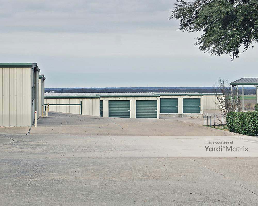 Diamond Self Storage 9409 China Spring Road, Waco RentCafe